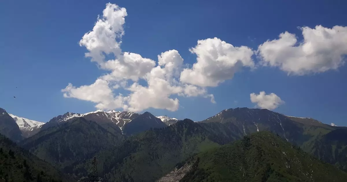 В Казахстане ожидается ухудшение погоды с осадками и усилением ветра.
