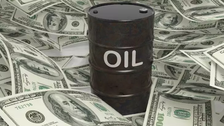 Мұнай 150 долларға жетсе, тоқырау бастала ма?