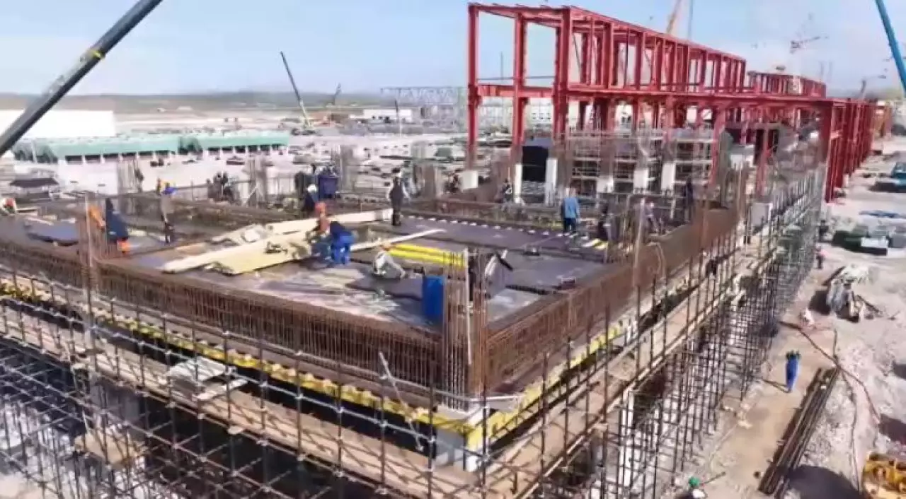 О. Бектенов ең ірі бу-газ электр стансасының құрылысымен танысты