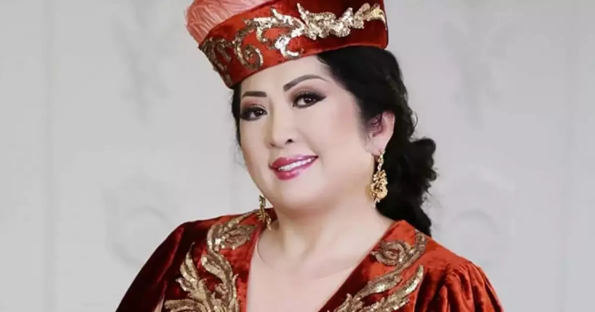   "Қорықтым...": Мақпал Жүнісова неге екінші рет тұрмысқа шықпағанын айтты (видео)   