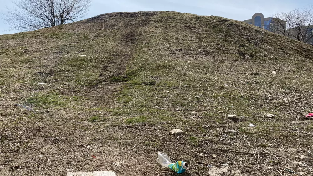 Как в Алматы 9 лет пытались сделать из древних курганов музеи и во что они в итоге превратились