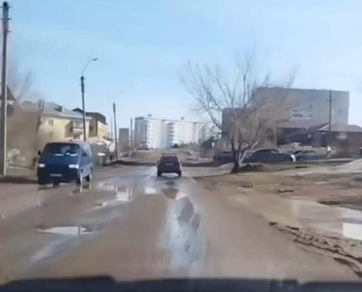 Көкшетаудың көшелері шұрық-тесік: Көлік жүргізу қауіпті