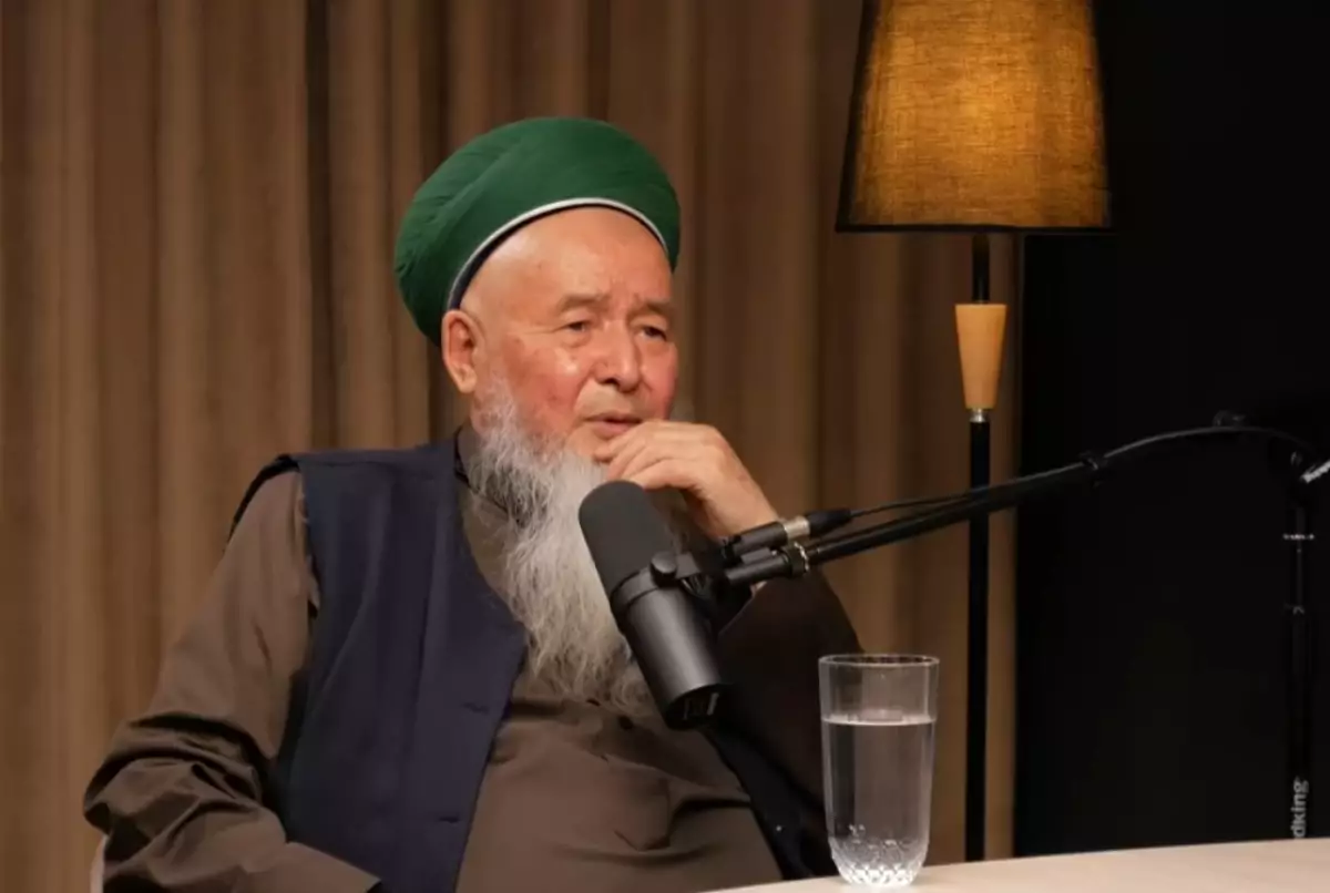 Қазақстандық имам екінші әйелін шәкіртіне үйлендірген