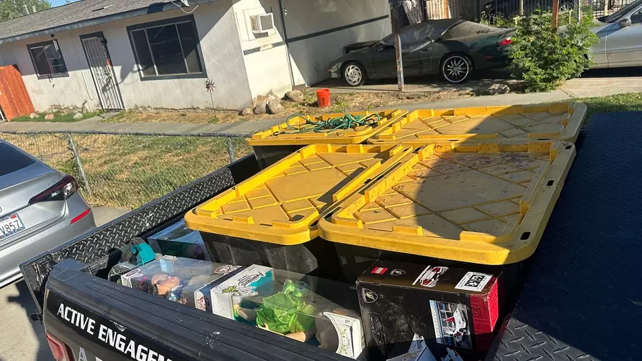 Полиция Калифорнии разоблачила банду, похищавшую игрушки, и вернула украденные наборы LEGO на сумму 10 тысяч долларов.