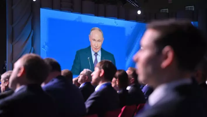 СМИ: Путин предложил бизнесу профинансировать войну против Украины