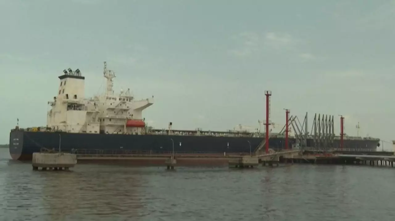 Страны Азии стали переходить на уголь из-за сбоев поставок ГСМ