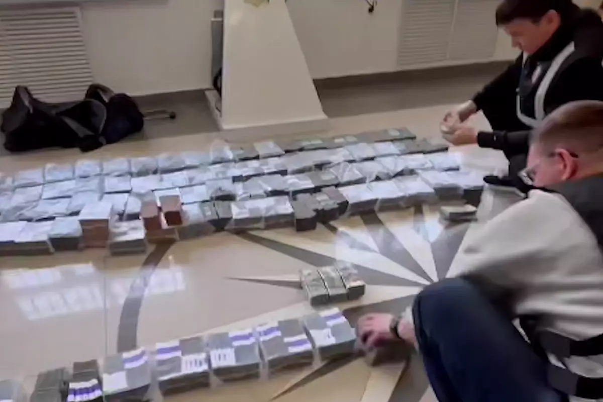 Миллиарды, наркотики и люксовые авто: в Мангистау вынесли приговор