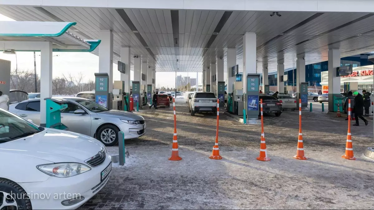 Почему дорожает бензин в Казахстане и чего ждать водителям