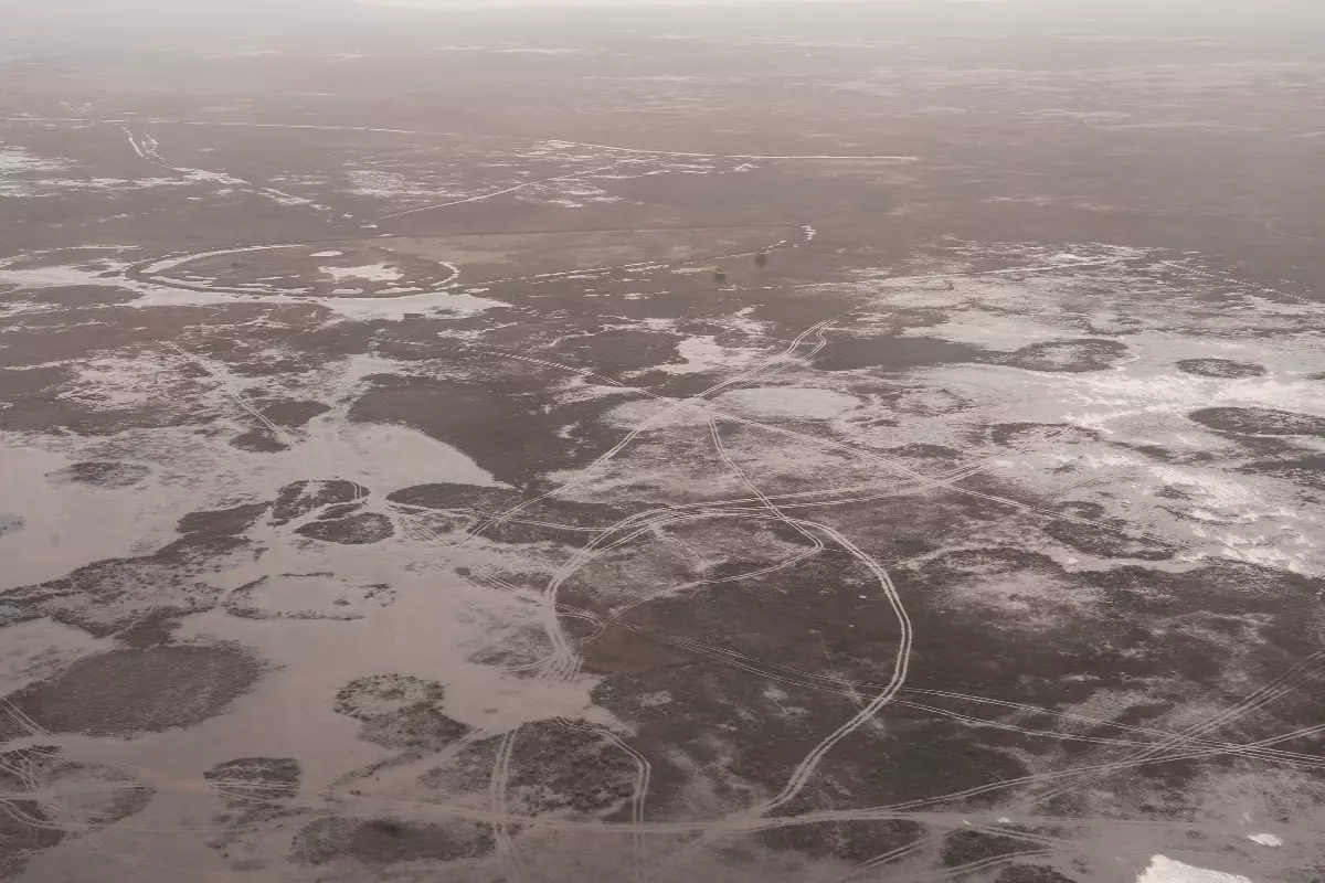 Соль и песок вместо воды: почему Атырау задыхается в пыльных бурях