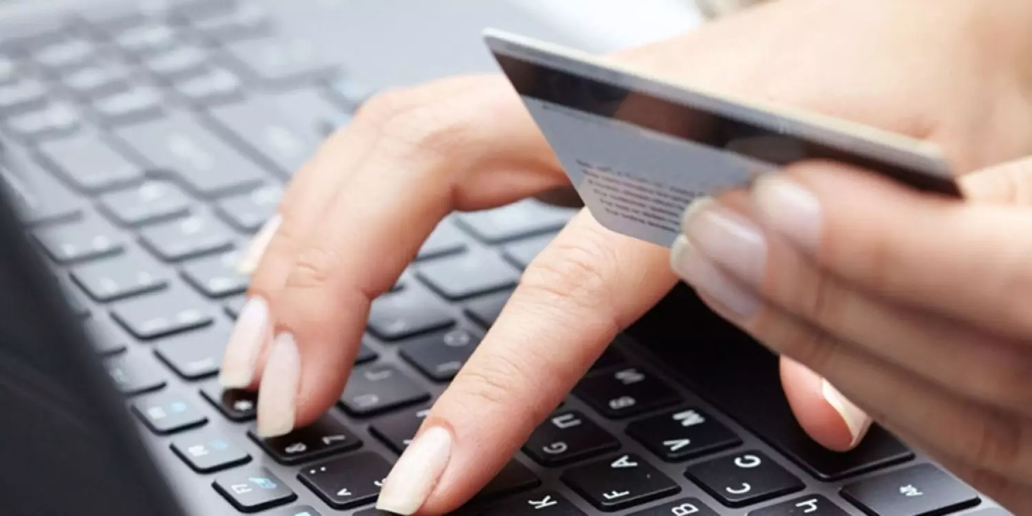 Көкшетауда әйел 80 адамды “шетелге жұмысқа кіргіземін” деп алдап кеткен