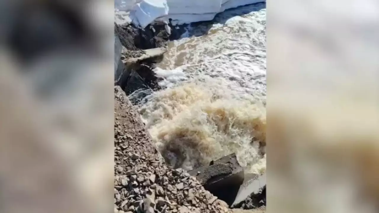 Без транспортного сообщения осталось село Игилик