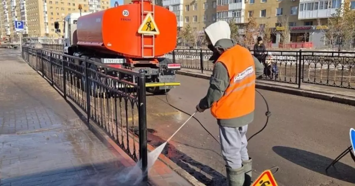  Астанада көктемгі жалпы тазалық жұмысы жүріп жатыр 