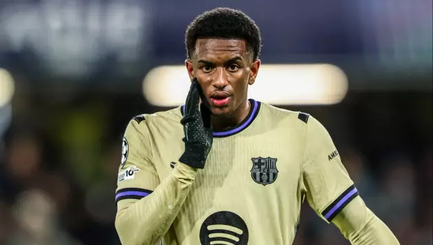 Агент потребовал от "Барселоны" двух игроков ради трансфера звезды "Манчестер Сити"