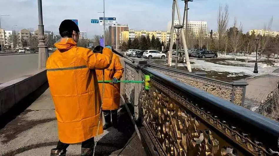 Астанада көктемгі жалпы тазалық жұмысы жүріп жатыр
