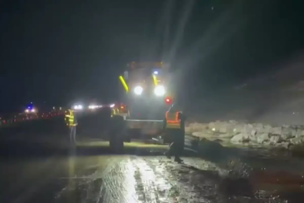 Автобан Астана – Павлодар затопило талыми водами