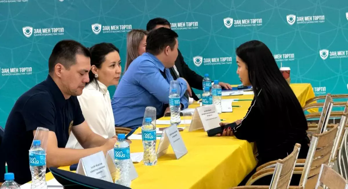 Заң және тәртіп: өңірде құқықтық кеңес беру бойынша кең көлемді акция өтті