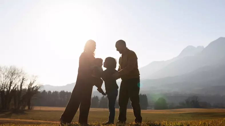 Отбасы – саясаттың өзегі: Қазақстан қандай жолды таңдады?