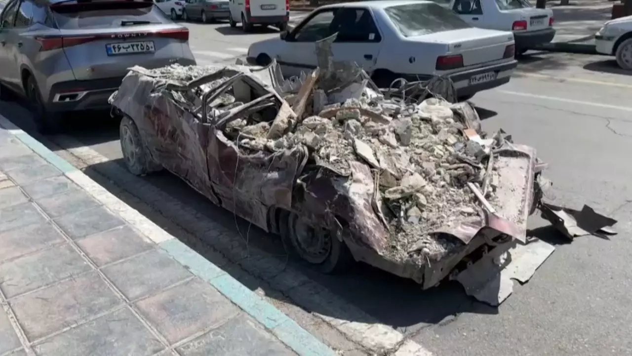 Иранда 92 мыңнан астам азаматтық нысан қираған