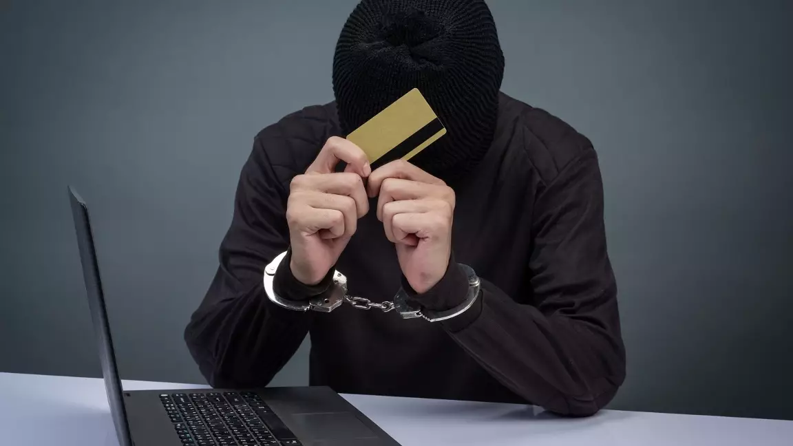 Интернет-алаяқтықтан 121 адам зардап шекті