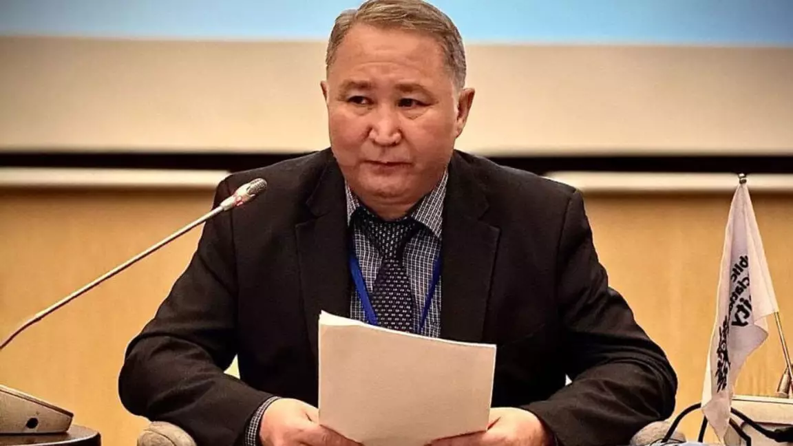 Заңгер депутат мәлімдемесін сынға алды