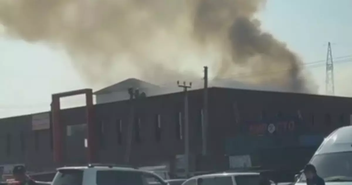  Алматыда Кенжехан базары маңында ірі өрт шықты 