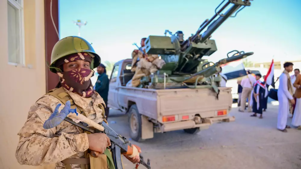 Йеменские хуситы официально вступили в войну на стороне Ирана