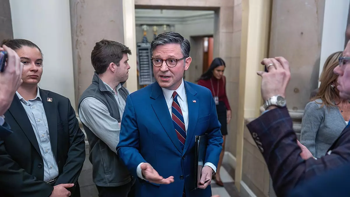 Республиканцы в Палате представителей проталкивают новый план финансирования МВБ, хотя угроза остановки работы правительства сохраняется.