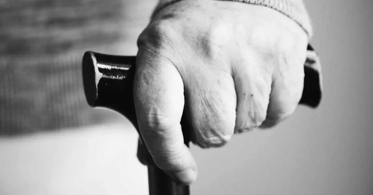  Алматыда алаяқтарға 4 млн теңге аударған зейнеткер қайтыс болды 