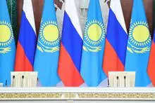 Казахстан закрыл пограничные переходы на границе с Россией.