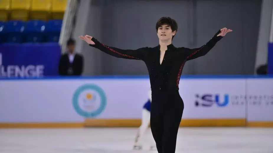ЧМ по фигурному катанию-2026: Илья Малинин выиграл короткую программу, Диас Жиренбаев стал предпоследним