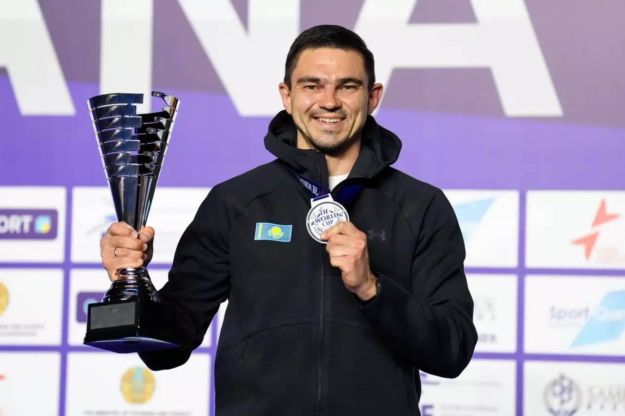 Руслан Курбанов әлем Кубогында күміс жүлде жеңіп алды