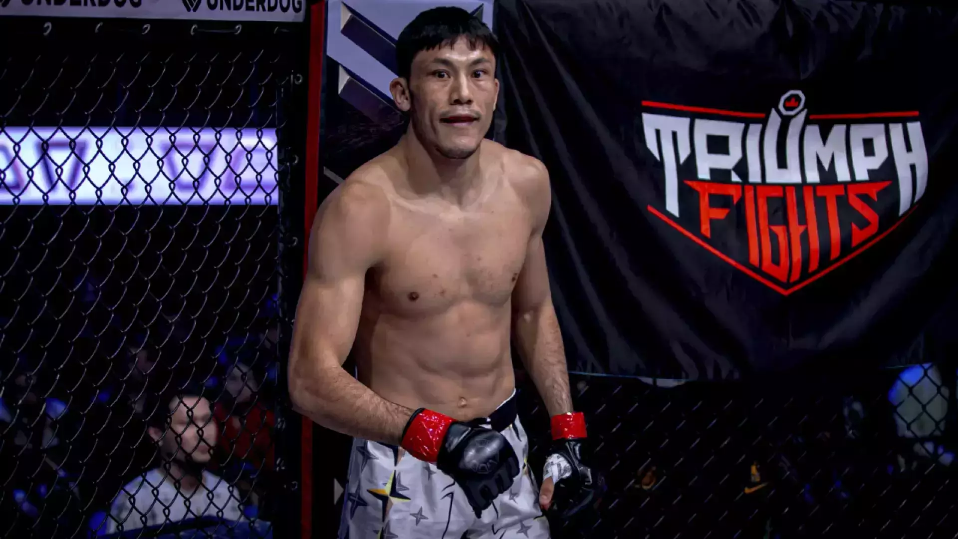 Казахстанский боец ММА нокаутировал россиянина на турнире в ОАЭ