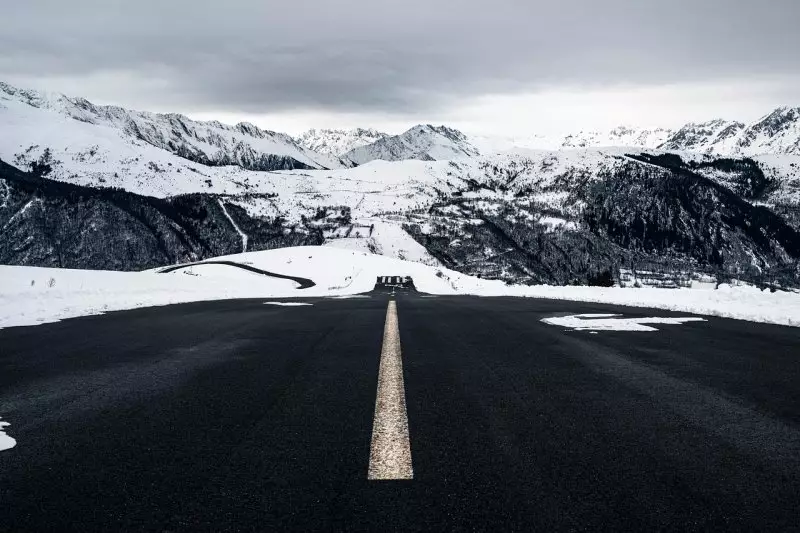 Дороги снова открыты: на каких трассах Казахстана сняли ограничения