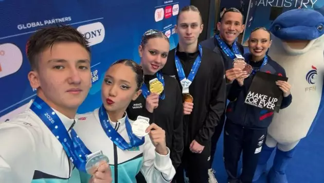 Казахстан завоевал вторую медаль на Кубке мира по артистическому плаванию