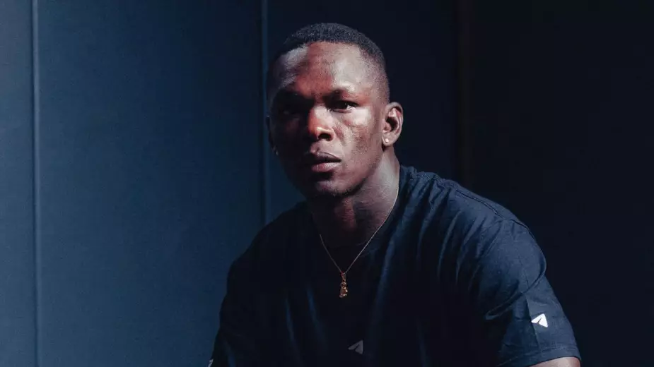 Реакция ММА-сообщества на поражение Исраэля Адесаньи в UFC