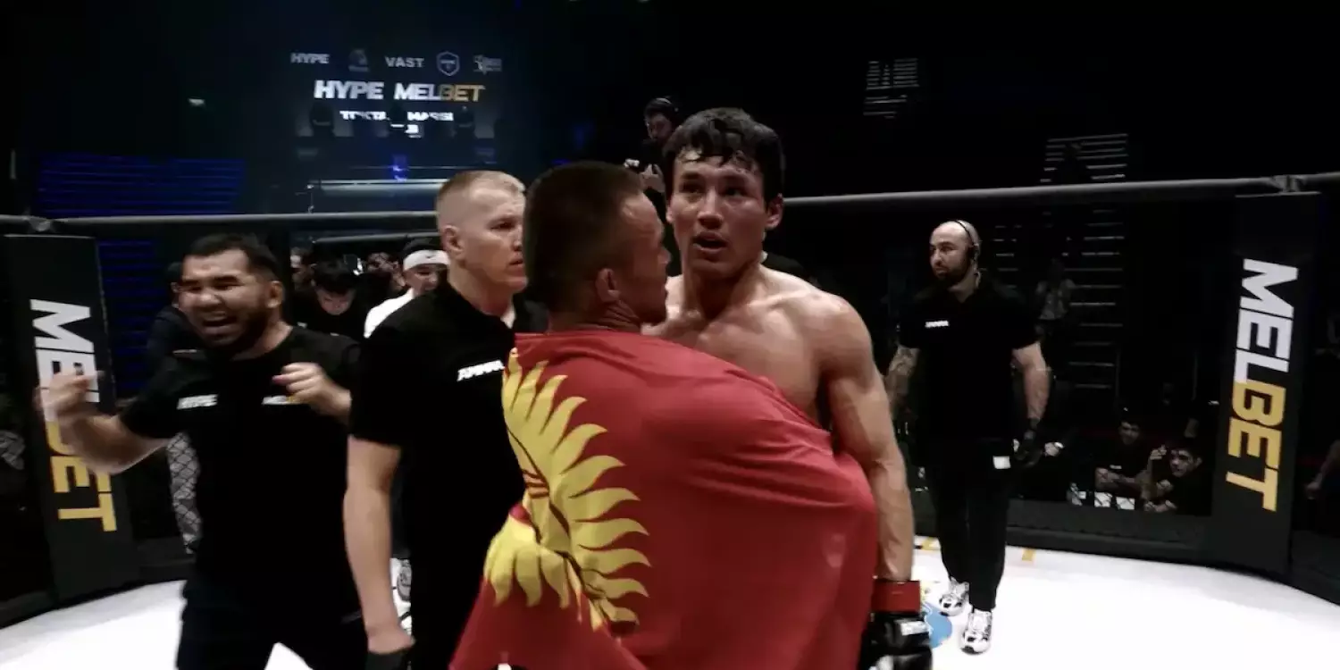 «Рахаттанып күле беріңіздер!»: Жеңілістен кейін Еркебұлан Тоқтар үзіліс алатынын мәлімдеді