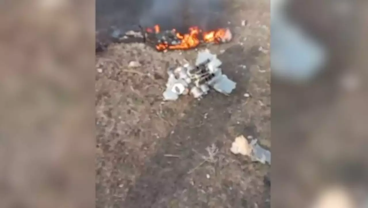 Возможные обломки беспилотника нашли в степи Атырауской области