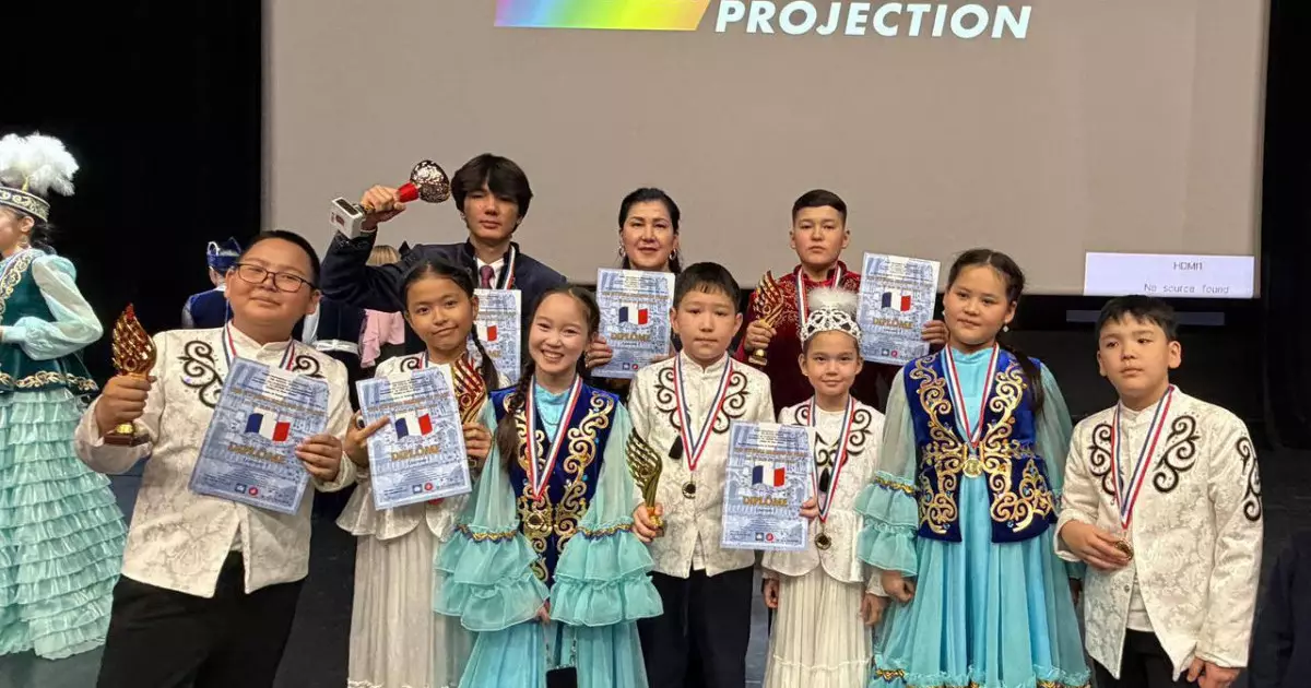  Маңғыстаулық оқушылар Парижде өнер байқауында жүлдегер атанды 