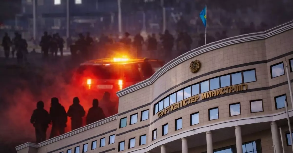  Усть-Лугадағы жаппай төбелес: үш қазақстандық тергеуде қалып отыр 