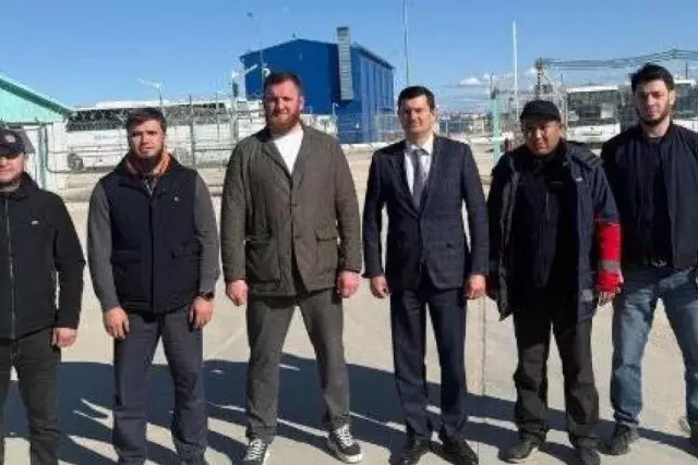 Усть-Лугадағы вахталық жұмыс: Үш қазақстандыққа қатысты тергеу жүріп жатыр