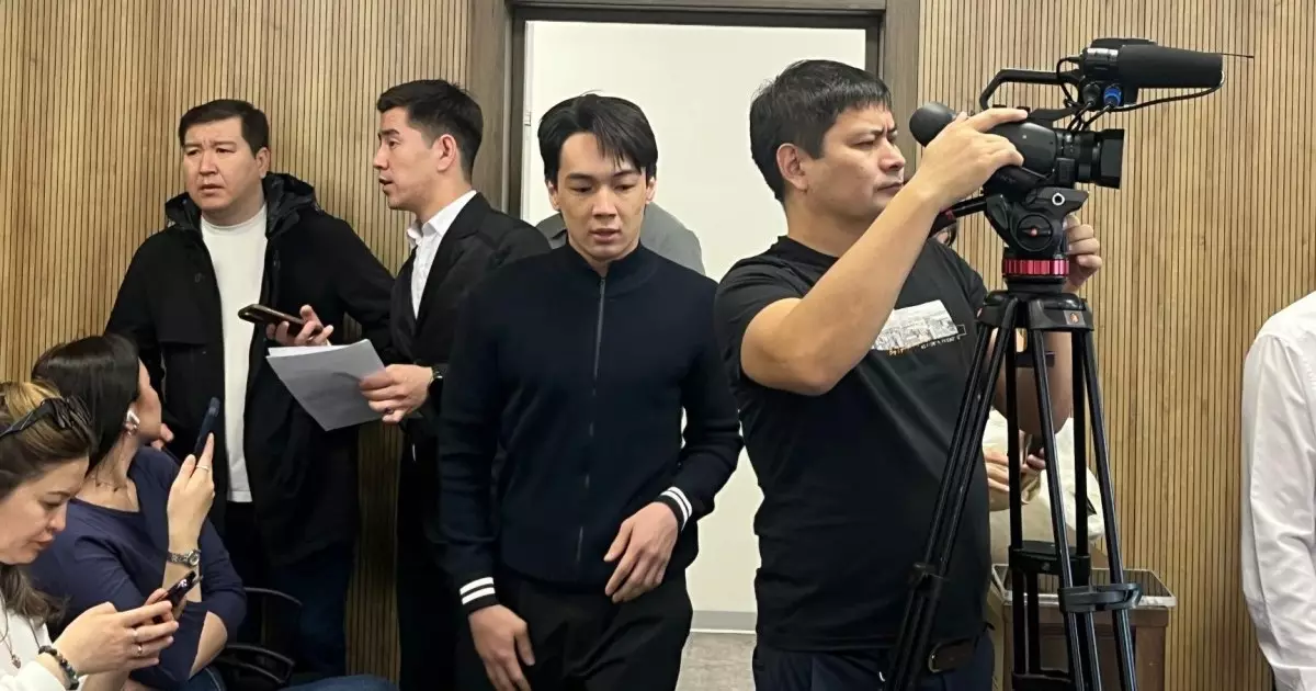  Жанәбіловтер сотына танымал блогер келді 