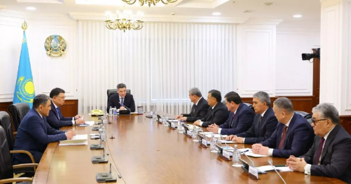  Олжас Бектенов Халықаралық Аралды құтқару қорының басқарма мүшелерімен кездесті 