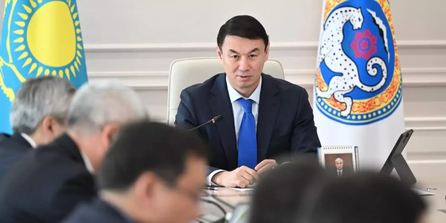 Сатыбалды қаланы басына көтеріп жолда жарысып адам өмірін қиятындардың артына түсті