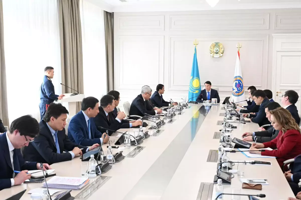 Дархан Сатыбалды поручил усилить меры безопасности на дорогах Алматы