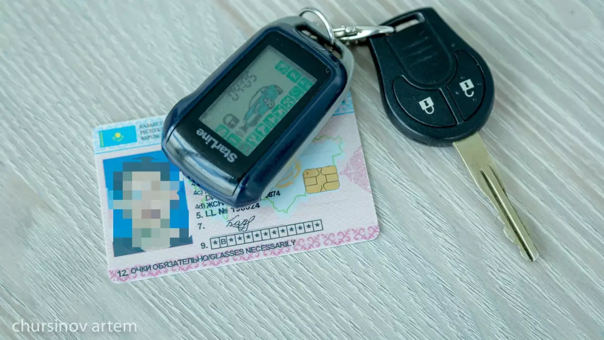 20 миллион теңге: Емтихансыз жүргізуші куәлігін алып беремін деген тиктокер ұсталды