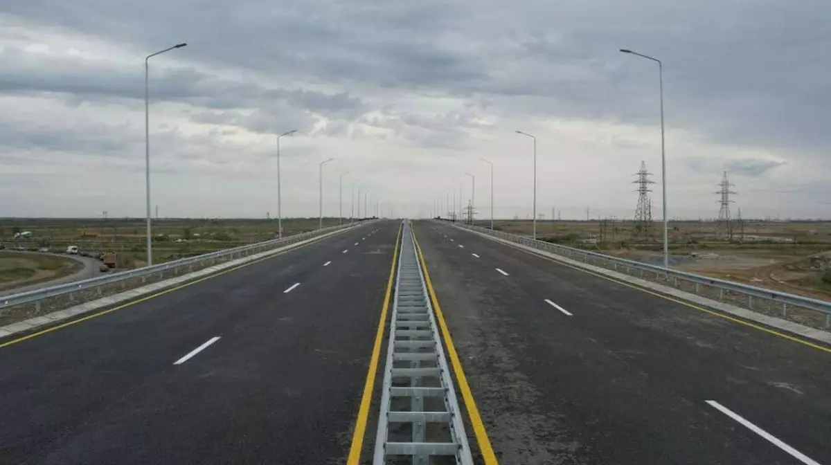 В Казахстане в 2026 году построят и обновят более 11 тысяч км автодорог
