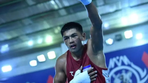 Өзбекстан боксшысы АЧ-дегі бірінші айқасында-ақ сенсациялық жеңіліске ұшырады