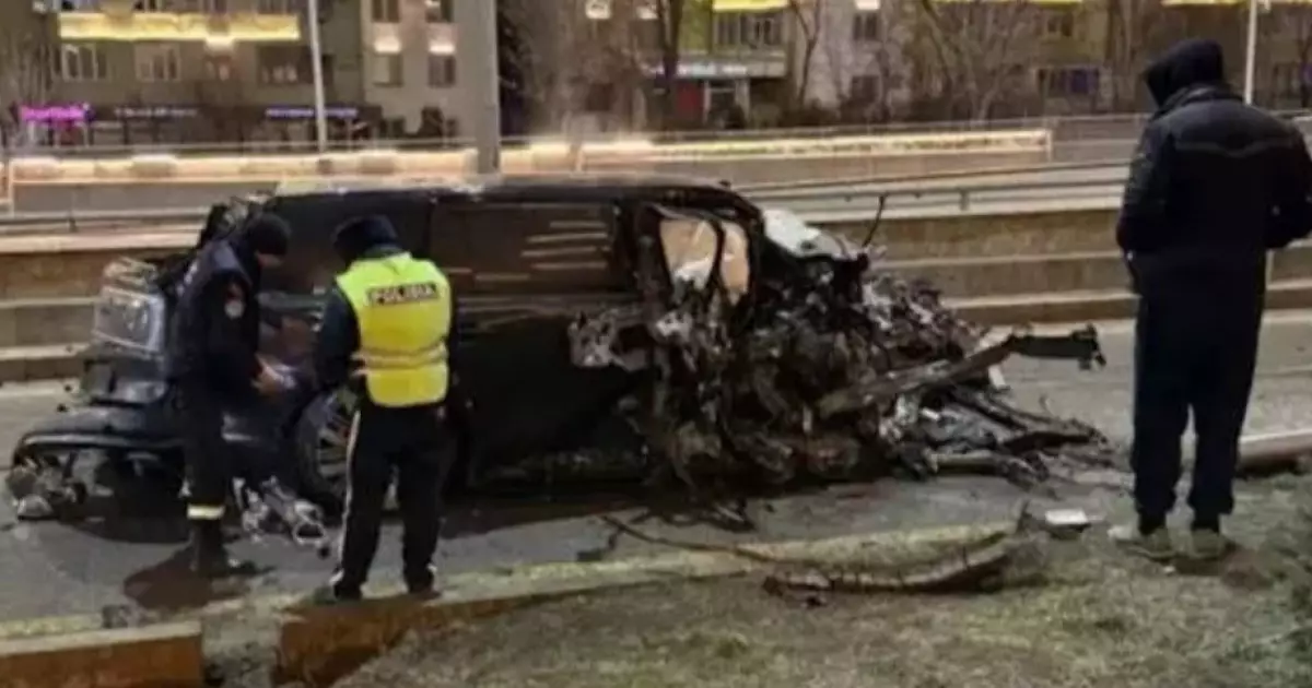  Әл-Фараби даңғылындағы жол апаты. Жүргізуші мас болған 