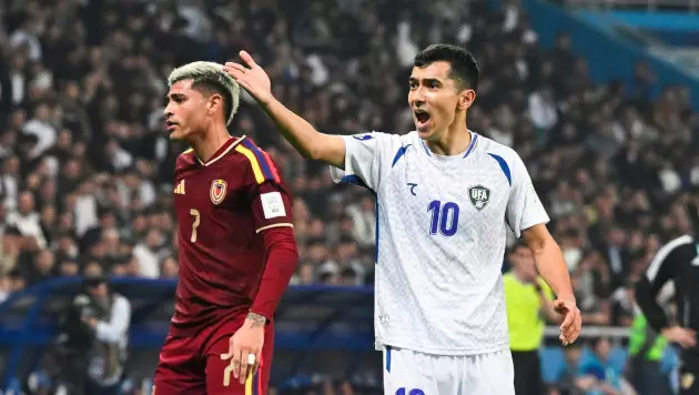 Узбекистан с Хусановым обыграл лидера турнира ФИФА в серии пенальти