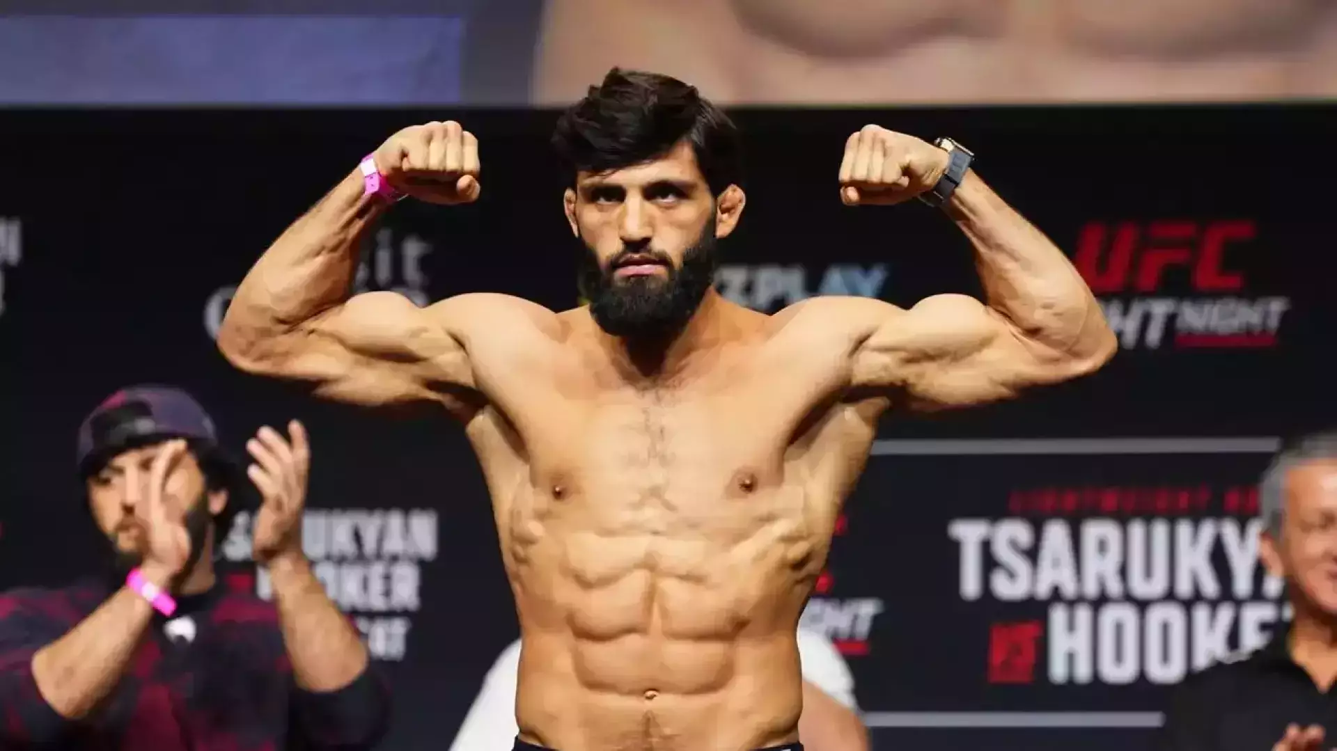 Царукян проведет титульный бой в Бразилии